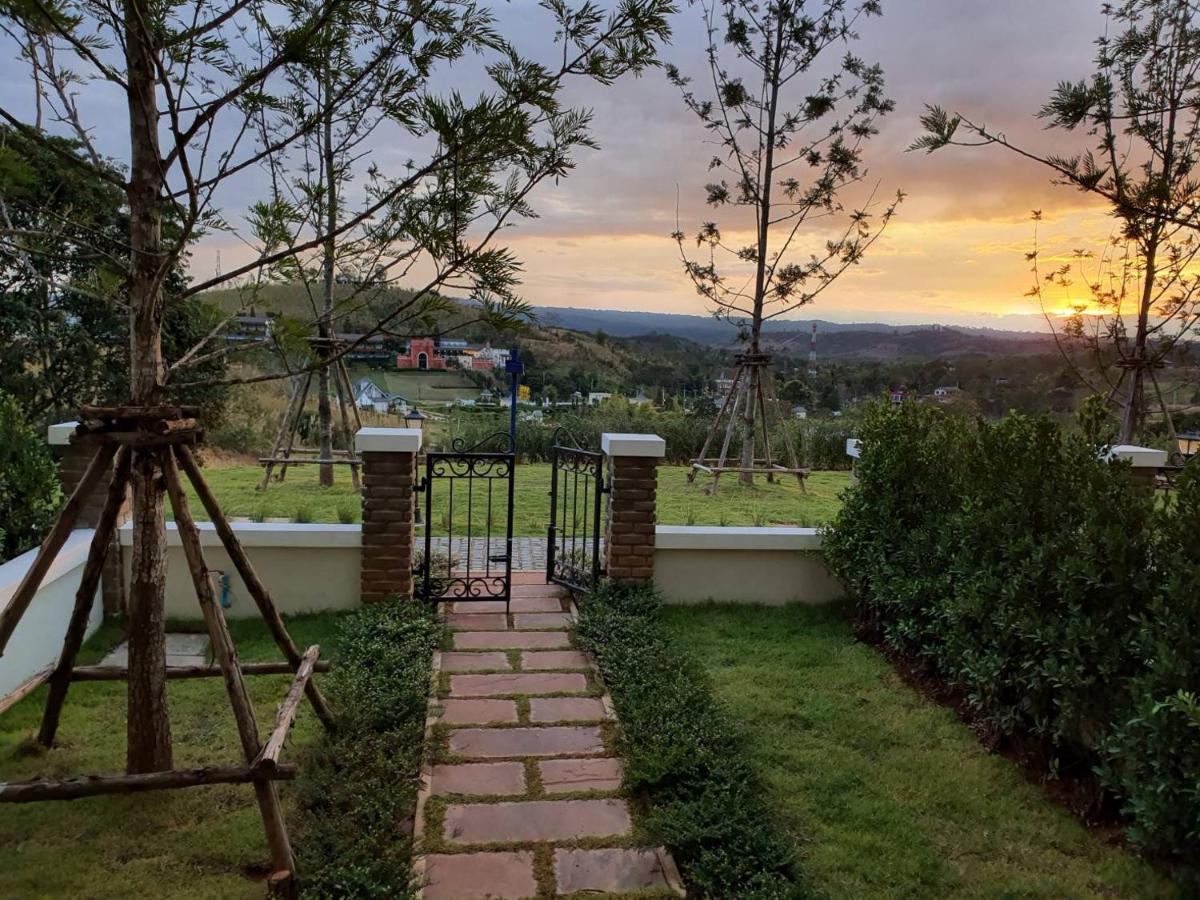 The Castell Condo By Nutthiwan Room 912 And 921 Khao Kho Exteriör bild