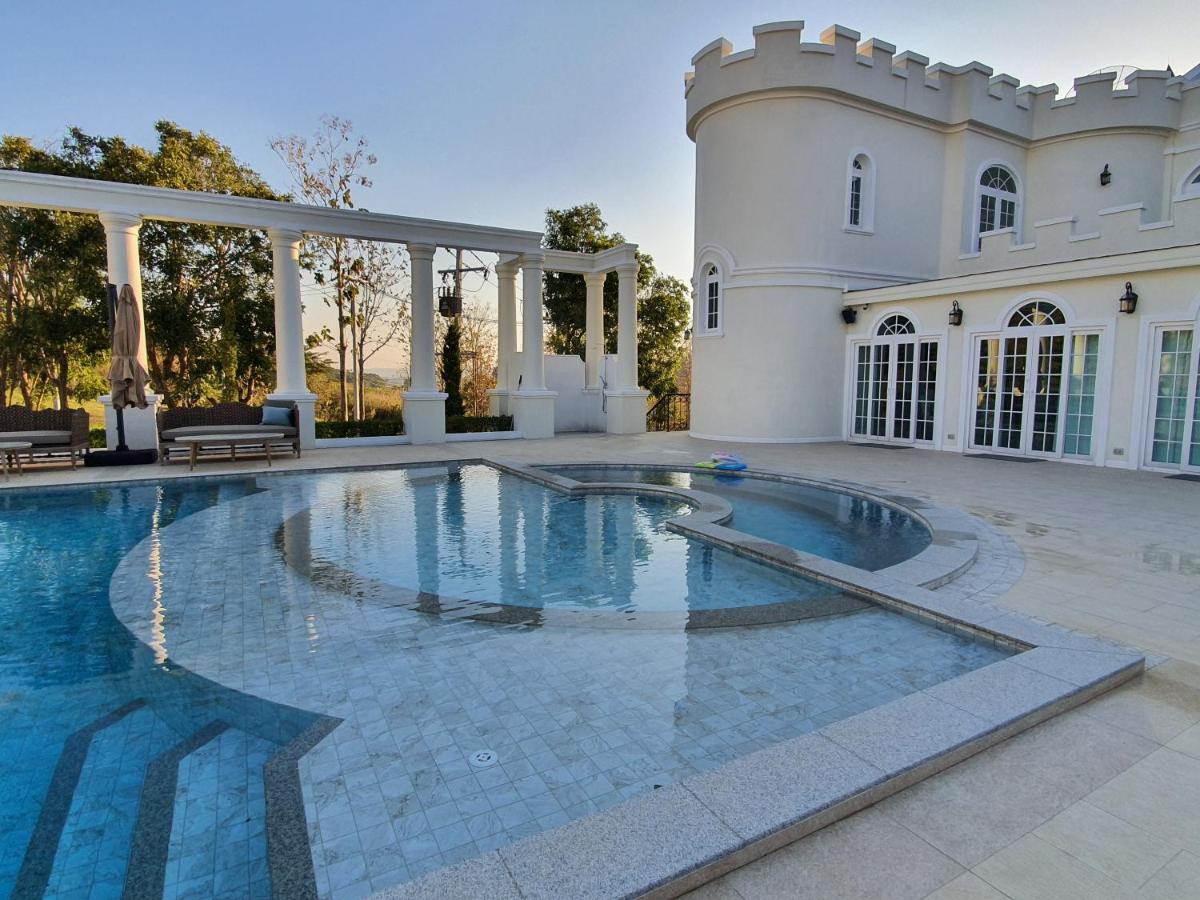 The Castell Condo By Nutthiwan Room 912 And 921 Khao Kho Exteriör bild